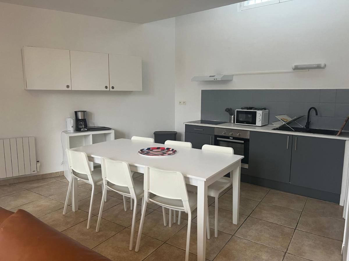 Le Relais De Saint Loup 1 A 66 Personnes Apartment Монтро-фот-Йон Екстериор снимка