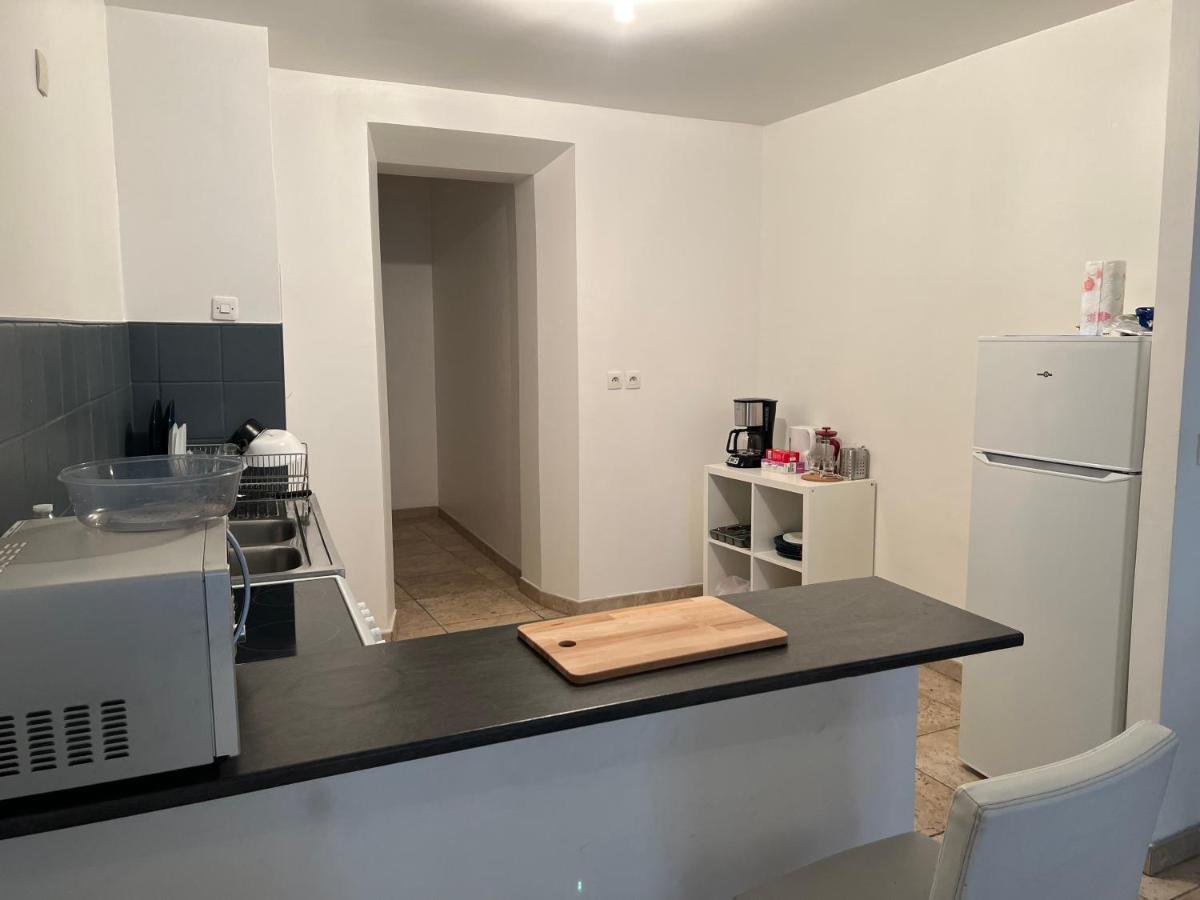 Le Relais De Saint Loup 1 A 66 Personnes Apartment Монтро-фот-Йон Екстериор снимка